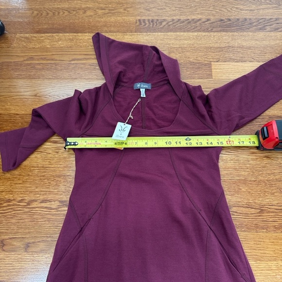 NWT Ibex hoody Marino Wool dress cabernet size XS - Picture 7 of 9